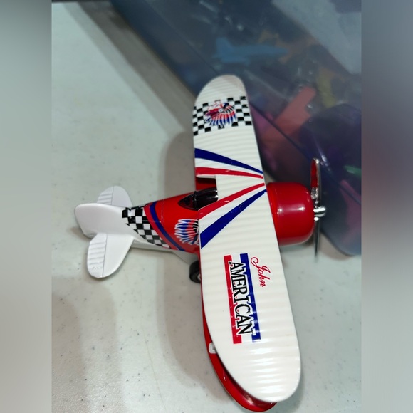 AIRPLANE TOY - Picture 5 of 5